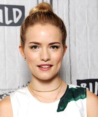 Willa Fitzgerald Body Measurements Height Weight Family Ethnicity